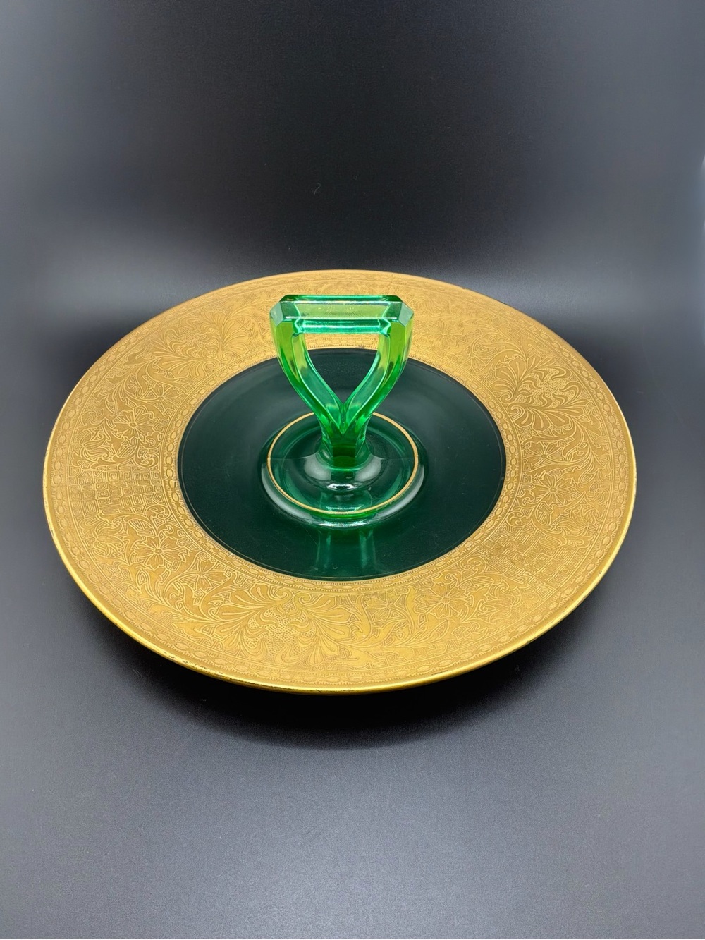 Tid-Bit Uranium serving tray with intricate gold details
